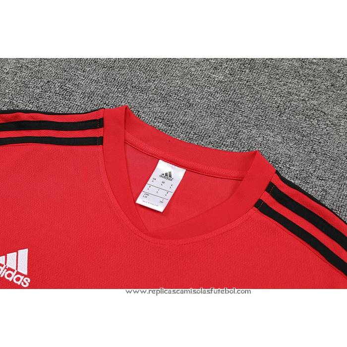 Fato de Treino
 Manchester United 2022-2023 Manga Curta
 Vermelho
 - Calcas Curta

